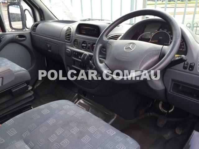 MERCEDES SPRINTER 4x4 AMBULANCE 