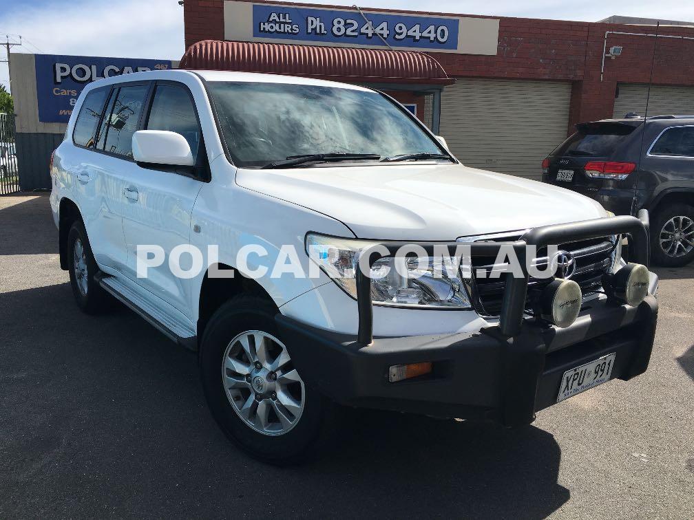 Toyota Landcruiser 200 Series GXL V8