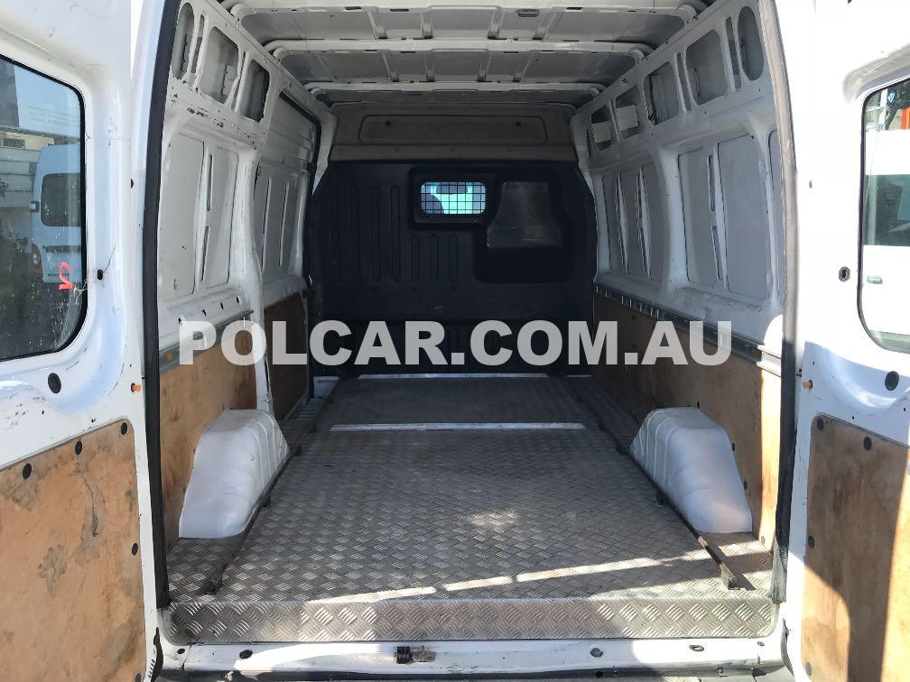 Ford Transit VM MWB T330 125