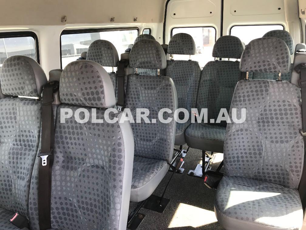 Ford Transit VM 125 minibus 12 seater