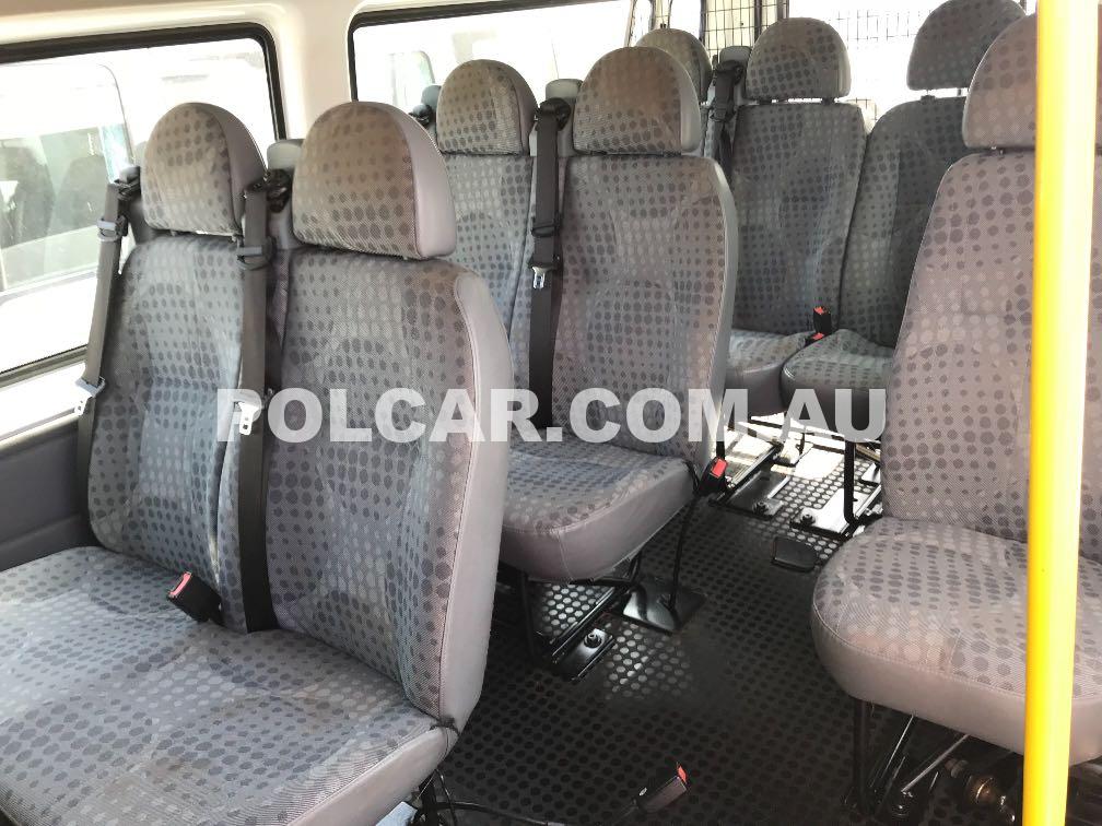 Ford Transit VM MiniBus 12 Seater