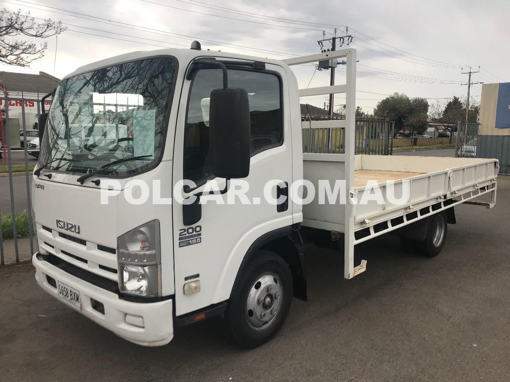 Isuzu NPR200 Medium AMT Cab-Chassis Traytop
